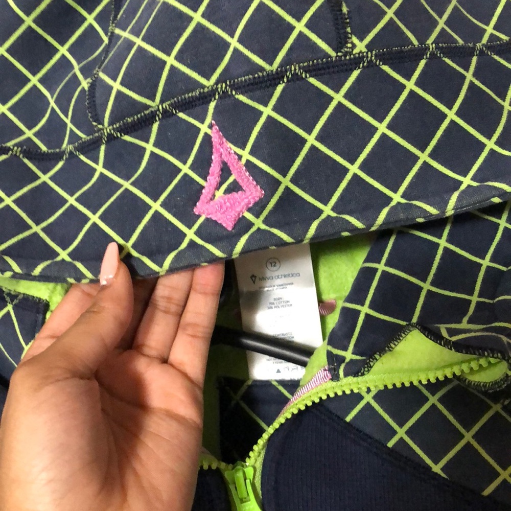 Ivivva jacket - Picture 2 of 4